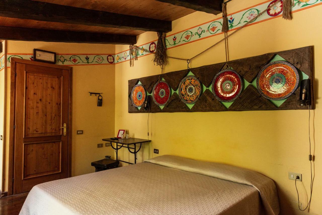 Agriturismo Mezzaluna Malchina Exterior photo